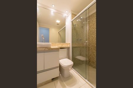 Apartamento para alugar com 64m², 2 quartos e 1 vaga Apartamento para alugar com 64m², 2 quartos e 1 vagaBanheiro