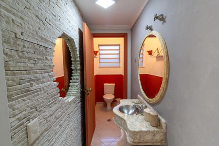 Casa à venda com 144m², 3 quartos e 2 vagas Casa à venda com 144m², 3 quartos e 2 vagasLavabo