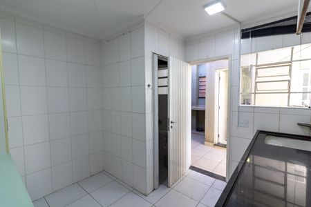 Casa à venda com 144m², 3 quartos e 2 vagas Casa à venda com 144m², 3 quartos e 2 vagasÁrea de Serviço