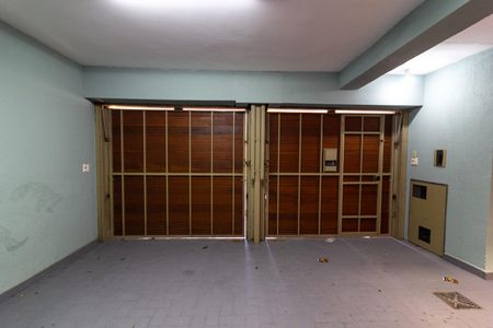 Casa à venda com 144m², 3 quartos e 2 vagas Casa à venda com 144m², 3 quartos e 2 vagasGaragem