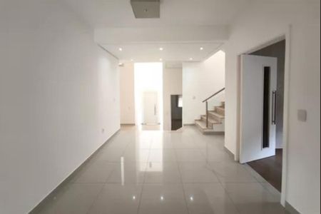 Casa de condomínio para alugar com 312m², 3 quartos e 2 vagasSala 1