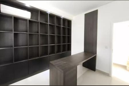 Casa de condomínio para alugar com 312m², 3 quartos e 2 vagasHall