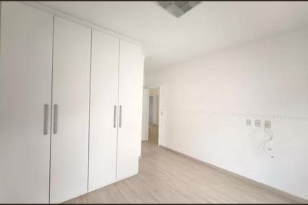 Casa de condomínio para alugar com 312m², 3 quartos e 2 vagasSuíte 1