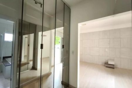 Casa de condomínio para alugar com 312m², 3 quartos e 2 vagasSuíte 3