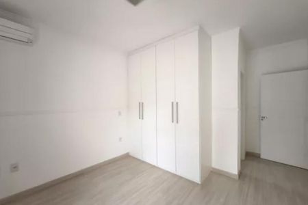 Casa de condomínio para alugar com 312m², 3 quartos e 2 vagasSuíte 1