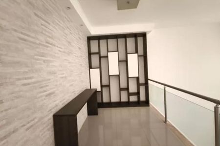 Casa de condomínio para alugar com 312m², 3 quartos e 2 vagasHall