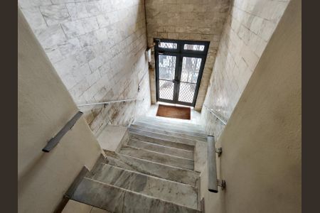 Apartamento à venda com 80m², 3 quartos e sem vagaFachada e portaria