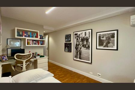 Apartamento à venda com 226m², 3 quartos e 2 vagas Apartamento à venda com 226m², 3 quartos e 2 vagasQuarto 2