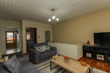 Casa à venda com 200m², 6 quartos e 4 vagasSala 1