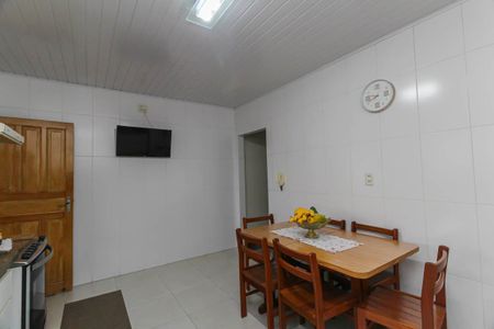 Casa à venda com 200m², 6 quartos e 4 vagasCozinha