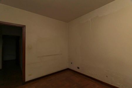 Casa à venda com 200m², 6 quartos e 4 vagasQuarto 3