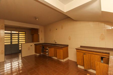 Casa à venda com 200m², 6 quartos e 4 vagasCozinha 2