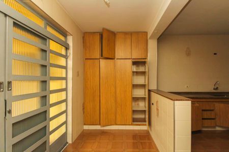 Casa à venda com 200m², 6 quartos e 4 vagasCozinha 2