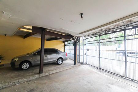 Casa à venda com 200m², 6 quartos e 4 vagasGaragem