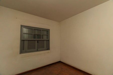 Casa à venda com 200m², 6 quartos e 4 vagasQuarto 3