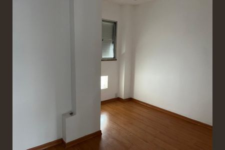 Apartamento à venda com 50m², 2 quartos e sem vaga Apartamento à venda com 50m², 2 quartos e sem vagaQuarto