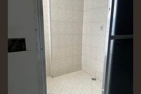 Banheiro de apartamento à venda com 2 quartos, 50m² em Tijuca, Rio de Janeiro