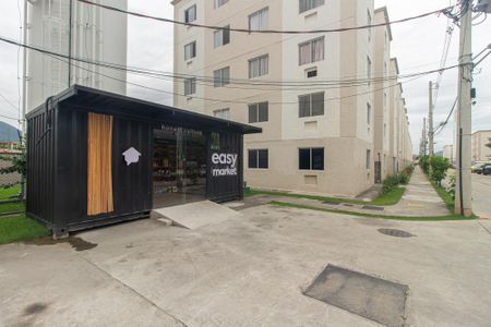 Apartamento para alugar com 45m², 2 quartos e 1 vagaÁrea comum - Mini Mercado