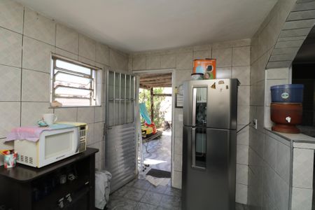 Casa para alugar com 250m², 4 quartos e 3 vagasCozinha C3