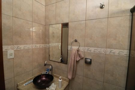 Casa para alugar com 250m², 4 quartos e 3 vagasBanheiro