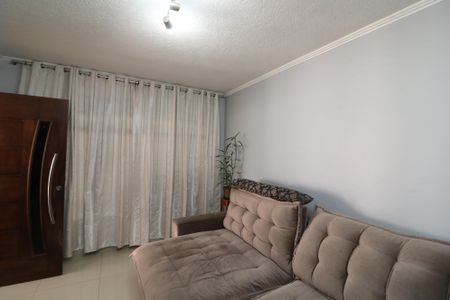 Sala de casa para alugar com 4 quartos, 250m² em Jardim Santa Teresinha, São Paulo