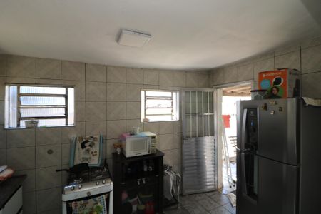 Casa para alugar com 250m², 4 quartos e 3 vagasCozinha C3