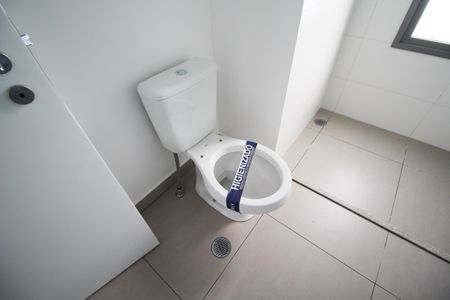 Apartamento à venda com 141m², 3 quartos e 2 vagasBanheiro da Suíte 1