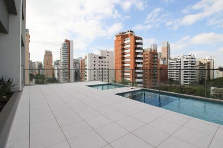 Apartamento à venda com 141m², 3 quartos e 2 vagasÁrea comum - Piscina