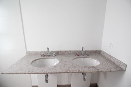 Apartamento à venda com 141m², 3 quartos e 2 vagasBanheiro da Suíte 1