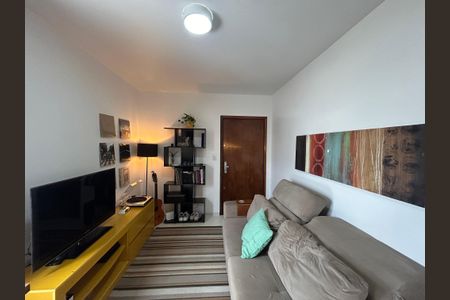 Sala de apartamento para alugar com 1 quarto, 43m² em Pátria Nova, Novo Hamburgo