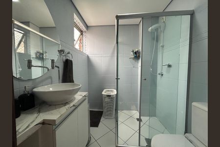 Apartamento à venda com 43m², 1 quarto e 1 vaga Apartamento à venda com 43m², 1 quarto e 1 vagaBanheiro da Suíte