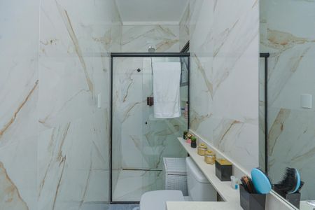 Casa para alugar com 348m², 3 quartos e 2 vagasBanheiro