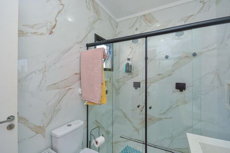 Casa para alugar com 348m², 3 quartos e 2 vagasBanheiro da Suíte