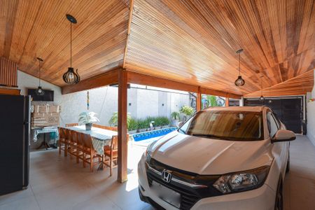 Casa para alugar com 348m², 3 quartos e 2 vagasGaragem