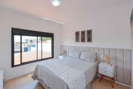 Casa para alugar com 348m², 3 quartos e 2 vagasSuite