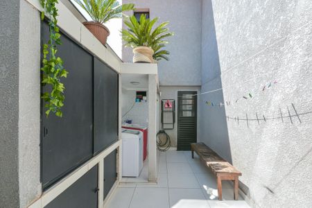 Casa para alugar com 348m², 3 quartos e 2 vagasÁrea de Serviço