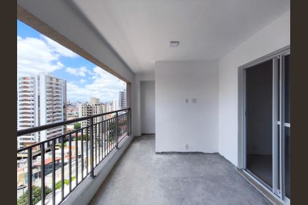 Apartamento à venda com 83m², 2 quartos e 1 vagaVaranda