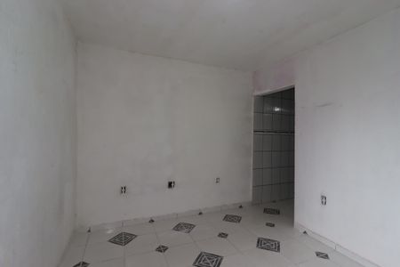 Sala de casa para alugar com 2 quartos, 70m² em Sítio dos Vianas, Santo André