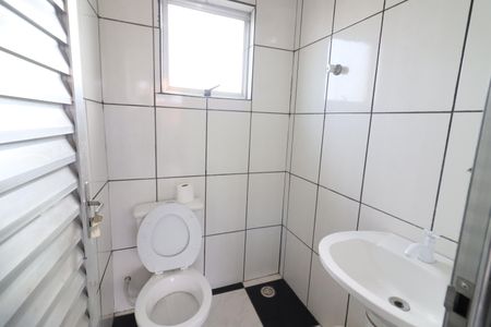 Banheiro Social de casa para alugar com 1 quarto, 120m² em Bandeiras, Osasco