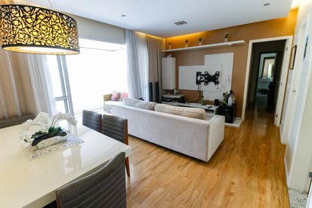 Apartamento à venda com 88m², 3 quartos e 1 vagaSala