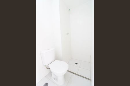 Banheiro de apartamento para alugar com 2 quartos, 34m² em Vila Socorro, São Paulo