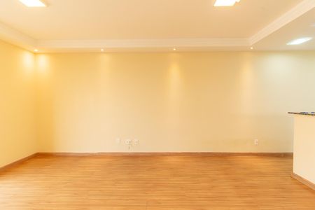 Apartamento para alugar com 70m², 3 quartos e 2 vagas Apartamento para alugar com 70m², 3 quartos e 2 vagasSala