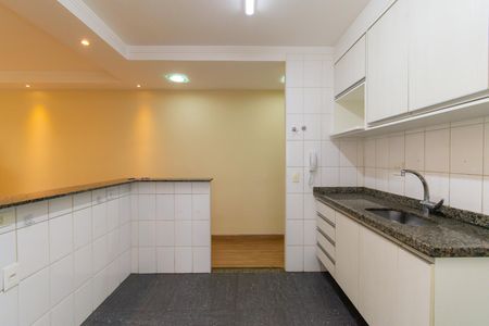 Apartamento para alugar com 70m², 3 quartos e 2 vagas Apartamento para alugar com 70m², 3 quartos e 2 vagasCozinha