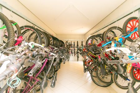 Apartamento para alugar com 70m², 3 quartos e 2 vagas Apartamento para alugar com 70m², 3 quartos e 2 vagasÁrea comum - Bicicletário