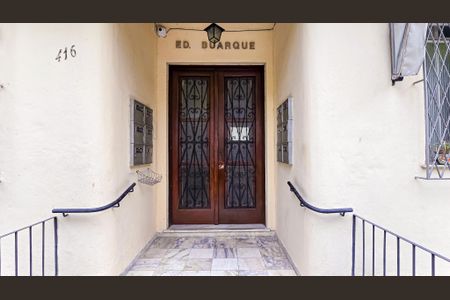 Apartamento à venda com 100m², 2 quartos e sem vagaHall de entrada