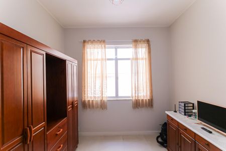 Apartamento à venda com 100m², 2 quartos e sem vagaQuarto 