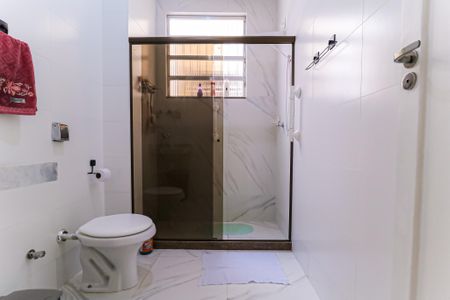 Apartamento à venda com 100m², 2 quartos e sem vagaBanheiro