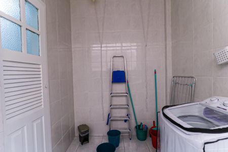 Apartamento à venda com 100m², 2 quartos e sem vagaÁrea de Serviço