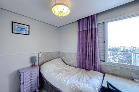 Apartamento à venda com 150m², 3 quartos e 3 vagasQuarto 1