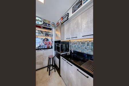 Apartamento à venda com 150m², 3 quartos e 3 vagasVaranda